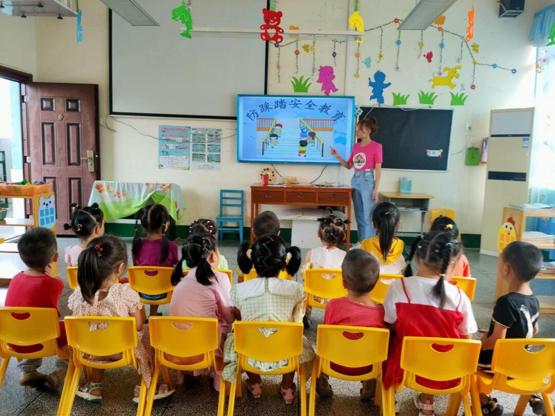 防擁擠防踩踏，為幼兒安全保駕護(hù)航