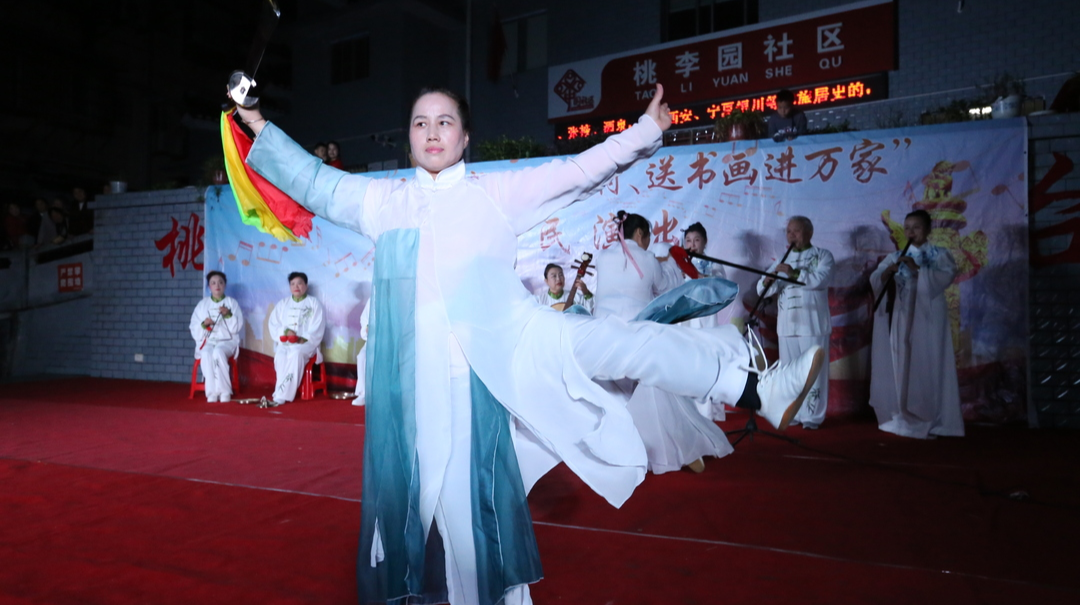 送戲下鄉(xiāng)到社區(qū) 文化惠民暖人心