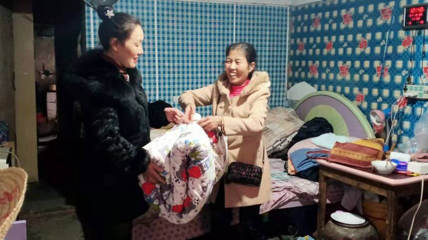寒冷冬夜里的一團(tuán)火
