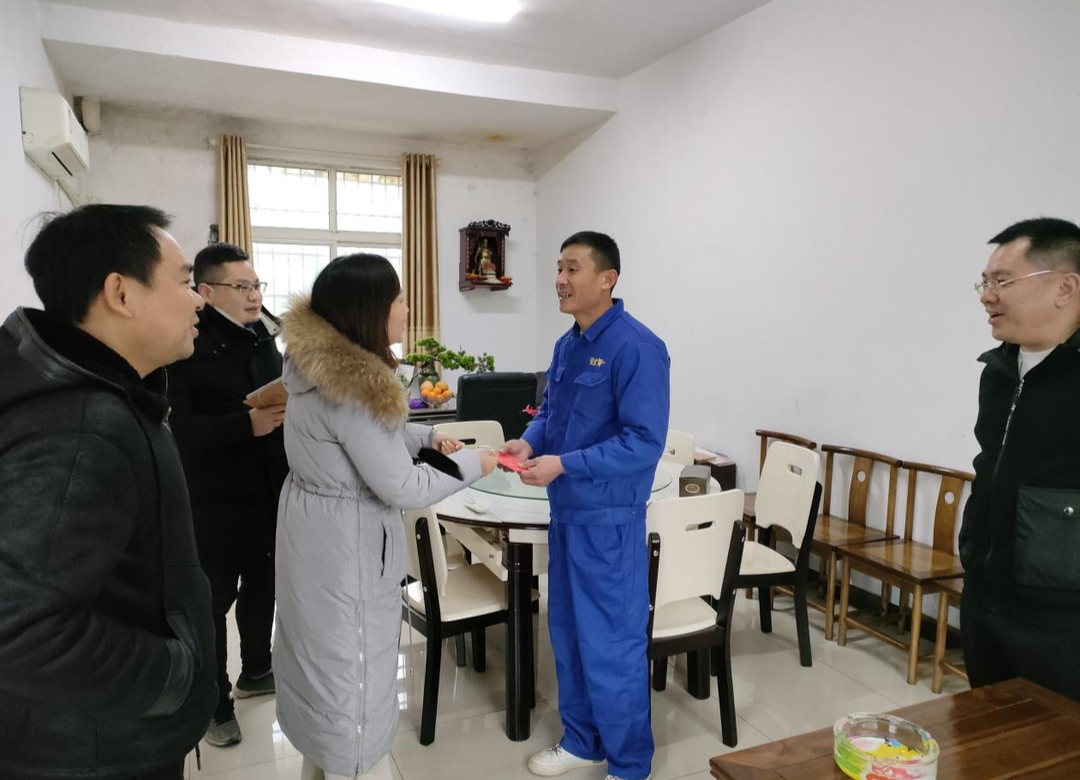 送工入企解難題 穩(wěn)崗留工暖人心