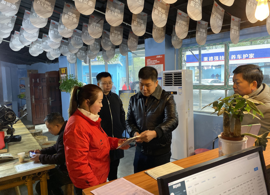 送法進(jìn)企業(yè) 為復(fù)工復(fù)產(chǎn)保駕護(hù)航