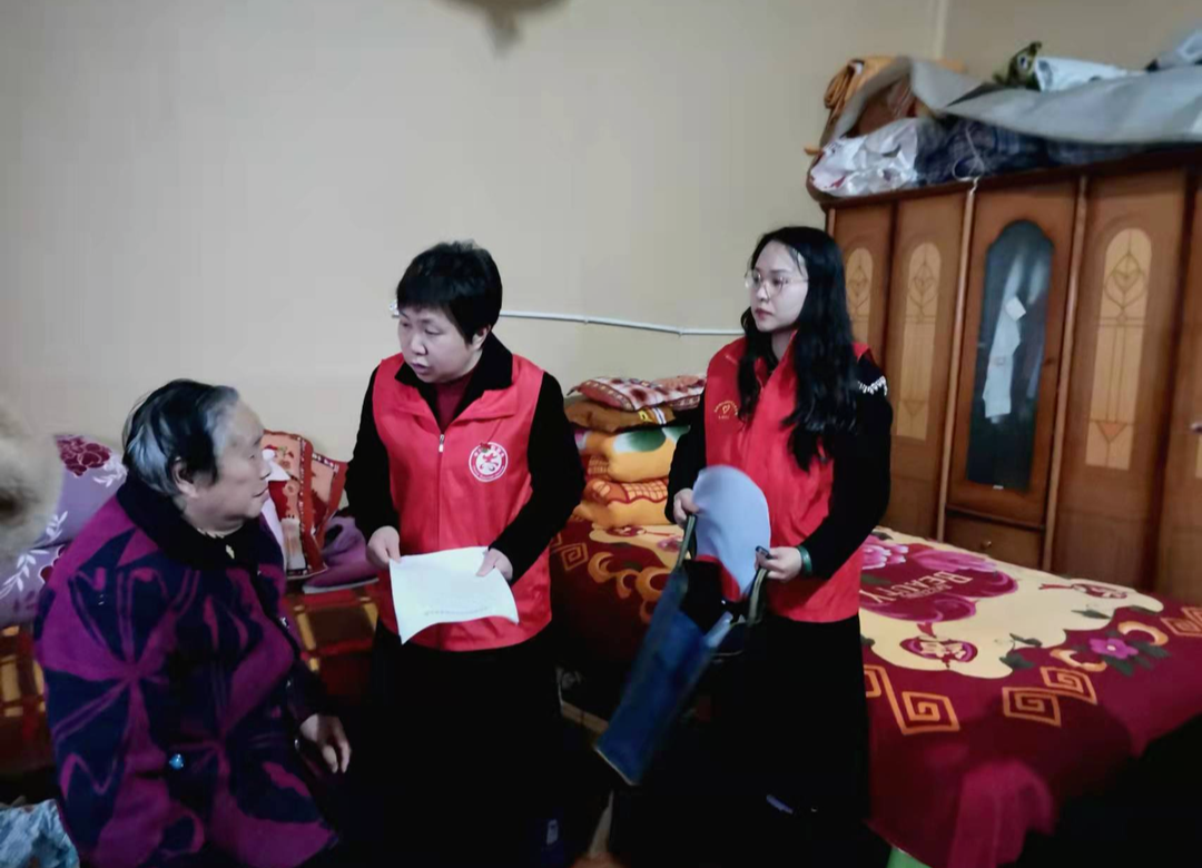 群眾的溫暖“醫(yī)”靠