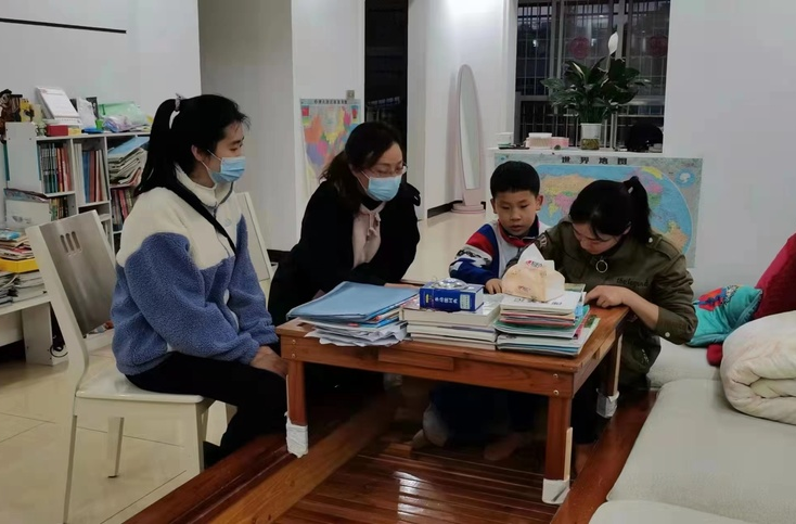 家校攜手防溺水 家訪關(guān)愛暖人心