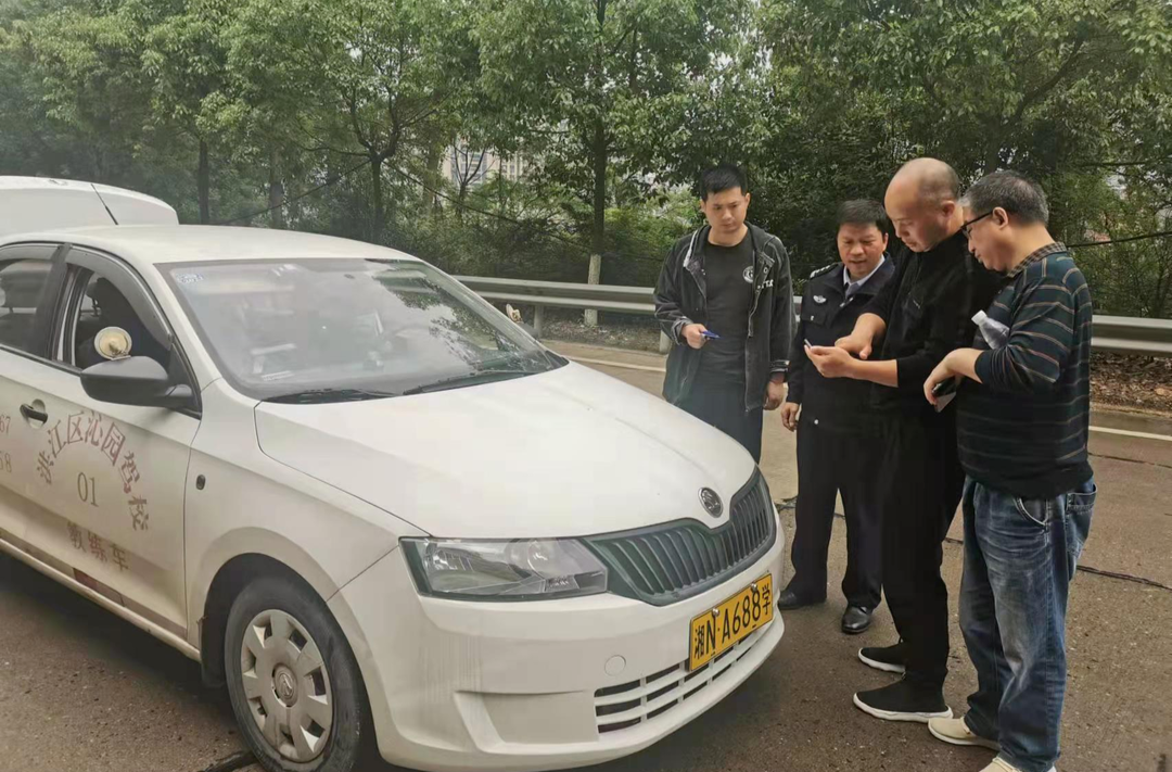 洪江區(qū)對這類車輛開展專項整治行動