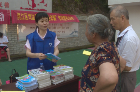 “退崗”不“褪色” 老干部助力鄉(xiāng)村振興
