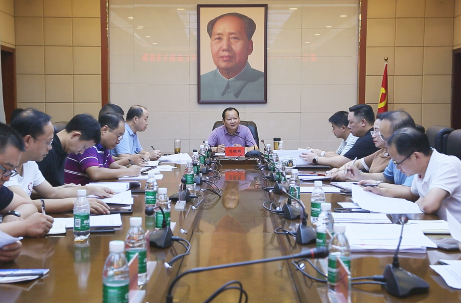 劉曉明：提高思想認(rèn)識(shí) 壓實(shí)工作責(zé)任 落實(shí)工作清單 確保各業(yè)態(tài)項(xiàng)目全速推進(jìn)