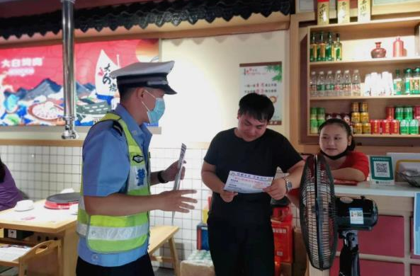 洪江區(qū)交警深入涉酒場所，為的是……