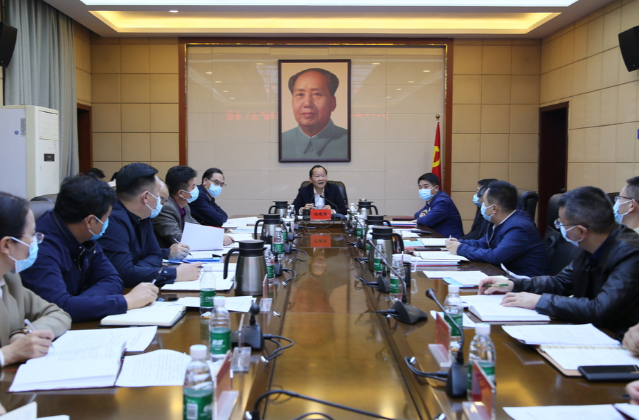 劉曉明主持召開區(qū)工委委員會會議，重點研究了這些事項