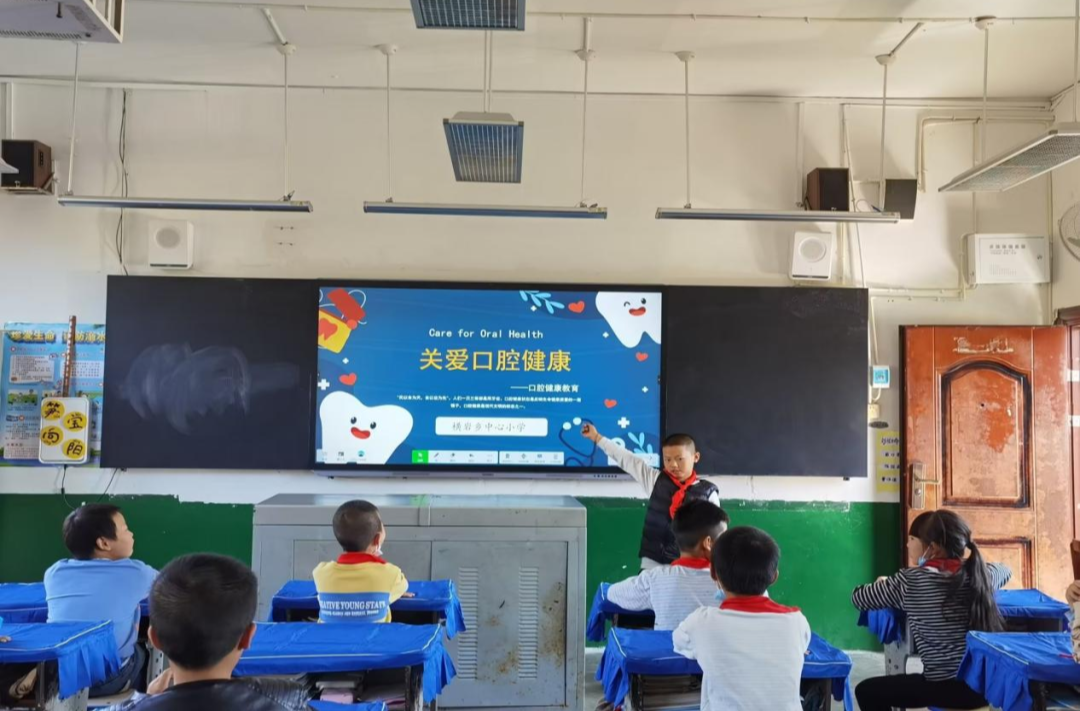 呵護(hù)孩子促成長(zhǎng) 潔牙護(hù)齒保健康