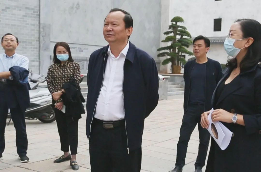 劉曉明：加快工程掃尾 以嶄新的面貌迎接首屆市旅發(fā)大會到來