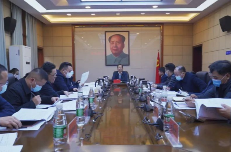 劉曉明主持召開區(qū)工委委員會(huì)會(huì)議，重點(diǎn)研究了這些事項(xiàng)