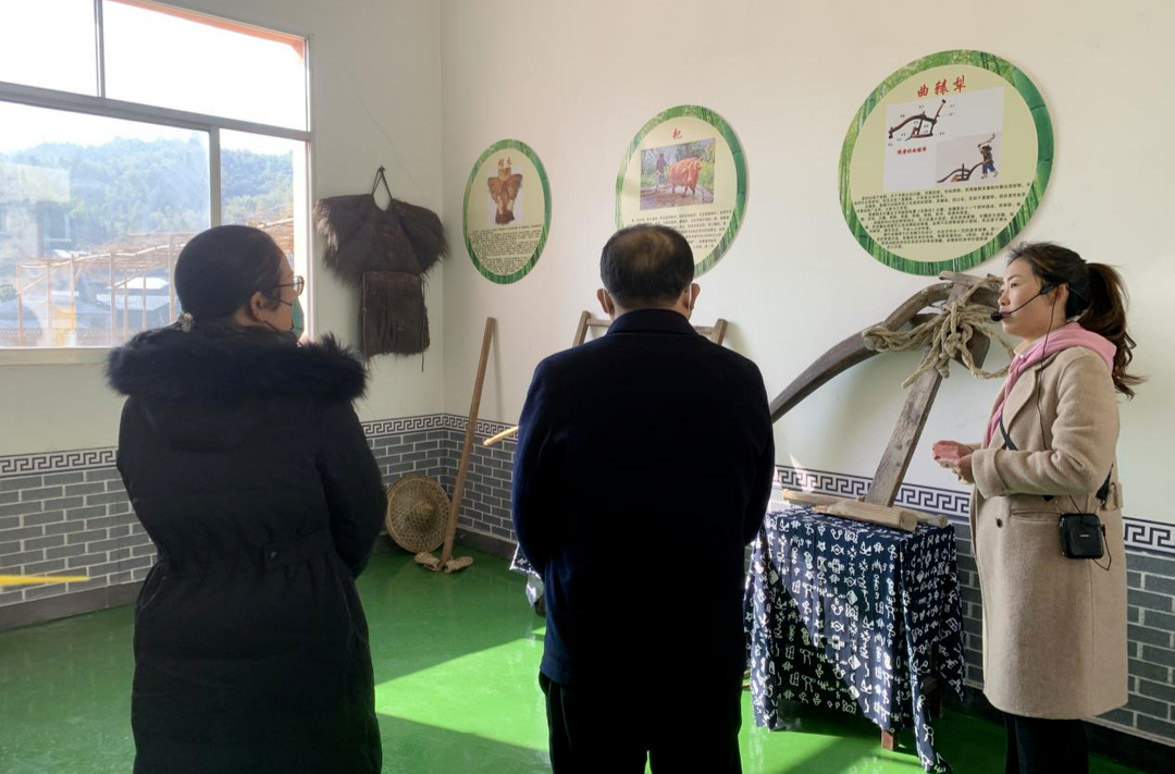 “五縷清風(fēng)”融校園  堅守初心筑清廉