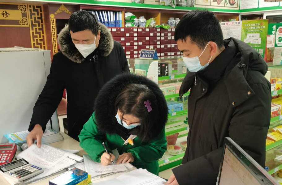 洪江區(qū)全力維護涉疫物資市場秩序穩(wěn)定有序