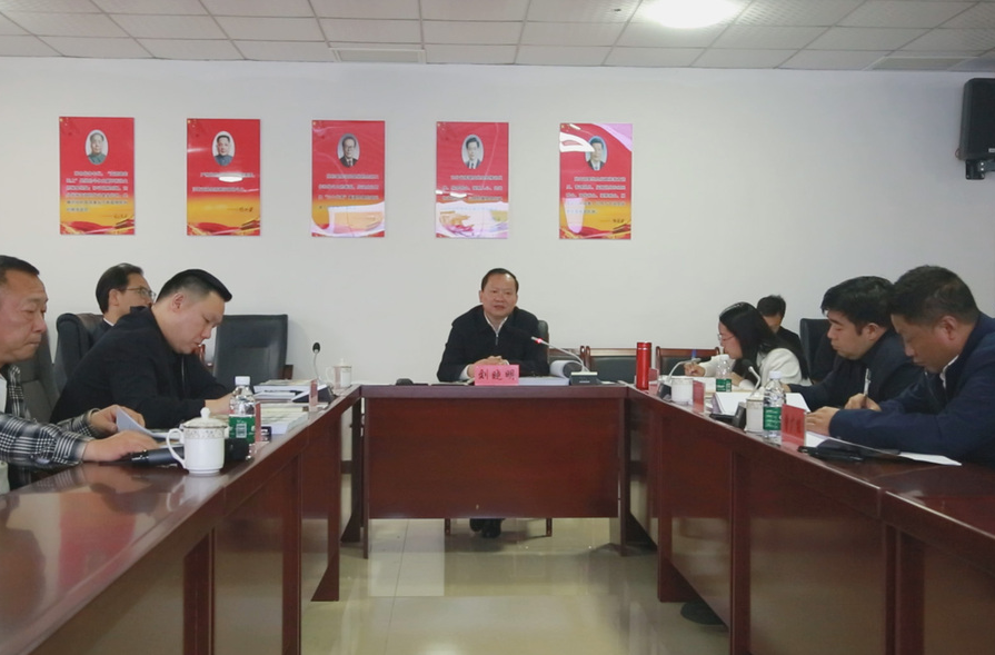 劉曉明：加快老舊小區(qū)改造 推動(dòng)城市更新和品質(zhì)提升