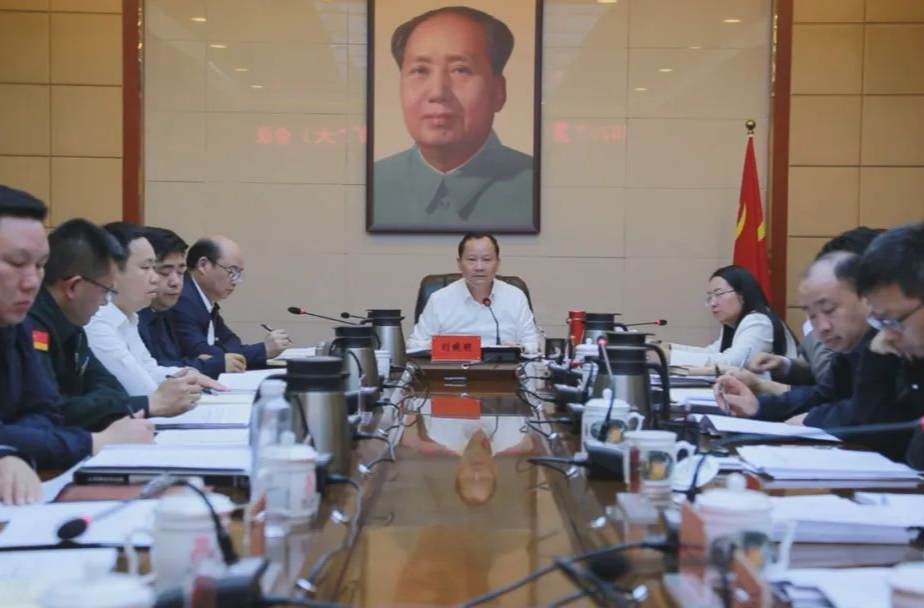 劉曉明主持召開(kāi)區(qū)工委委員會(huì)（擴(kuò)大）會(huì)議，重點(diǎn)研究了這些事項(xiàng)