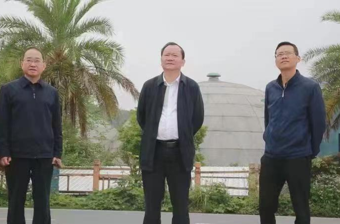 區(qū)工委書記劉曉明帶隊考察洪江區(qū)  旅游景區(qū)安全生產(chǎn)工作