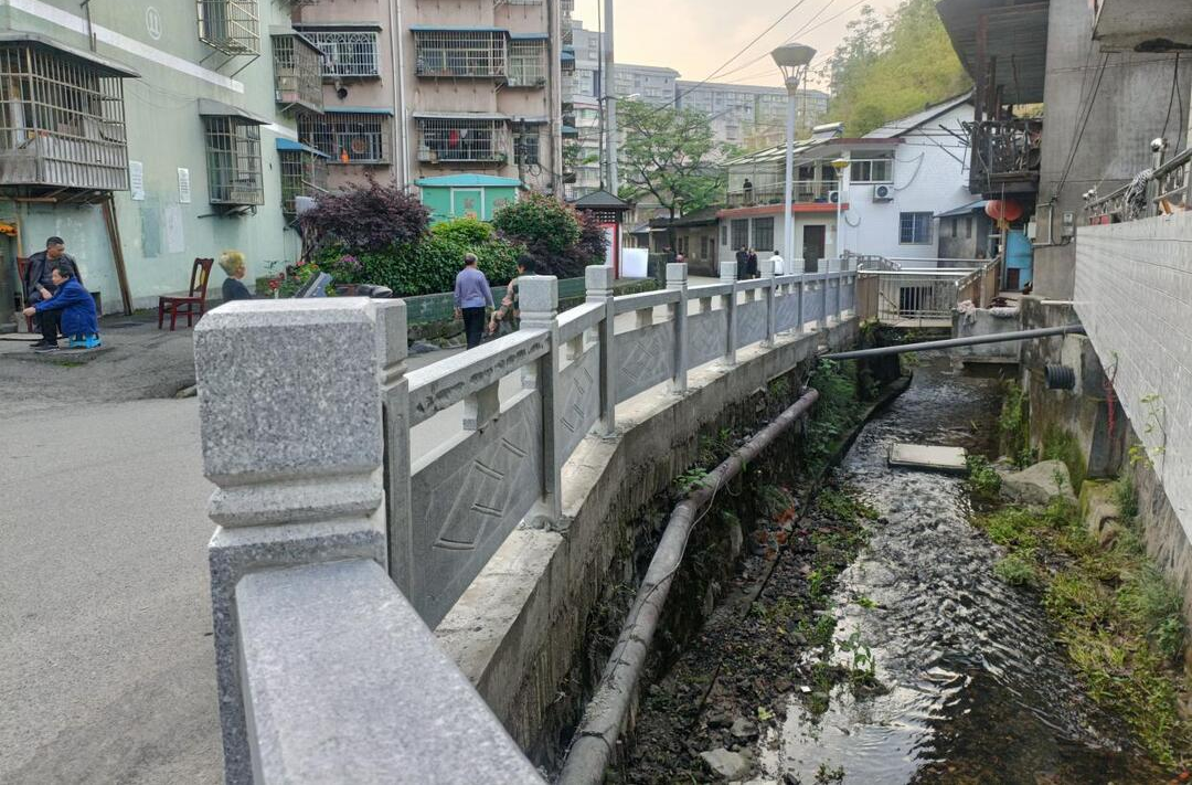 社區(qū)“微改造”，讓居民住得舒心又放心！