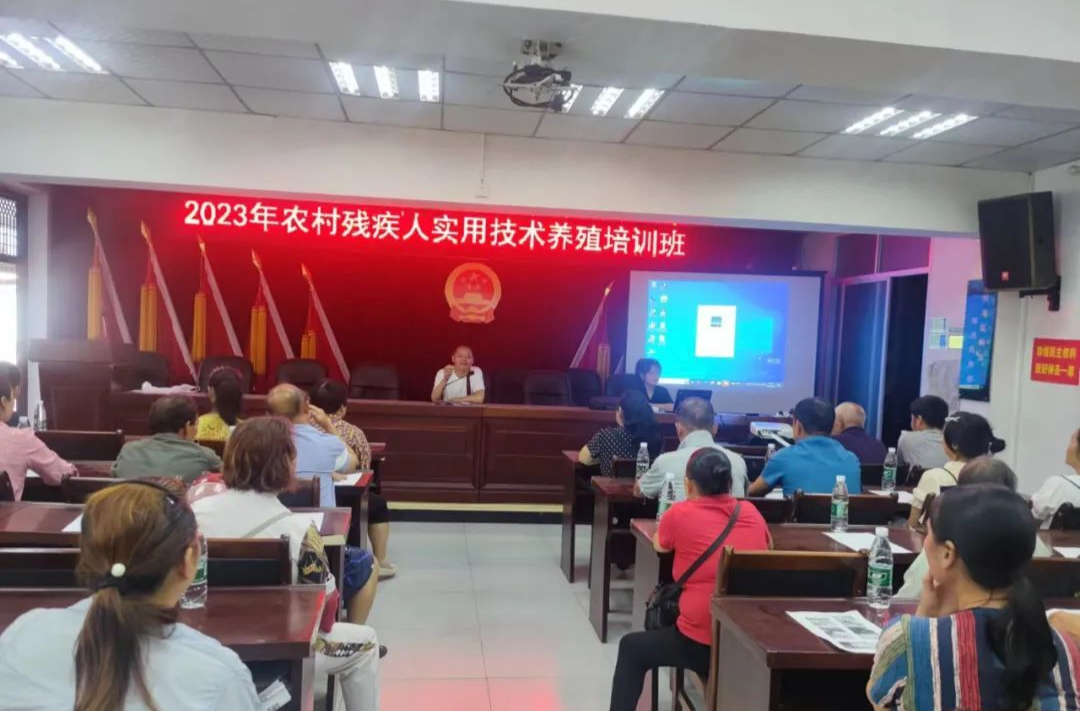 點(diǎn)贊,這個(gè)活動(dòng)暖心！?。? />
                                        </a>
                                                                        <div   id=