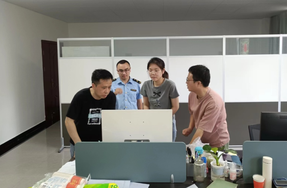 洪江區(qū)嚴(yán)厲打擊這種違法違規(guī)行為！