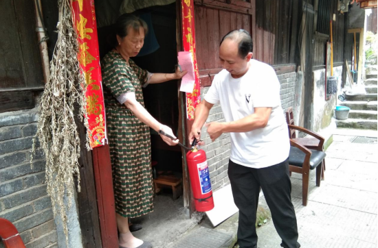 筑牢安全“三堵墻” 狠抓隱患消與防