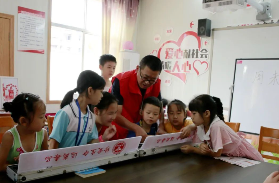 “沉浸式”學(xué)習(xí) 有趣又有益