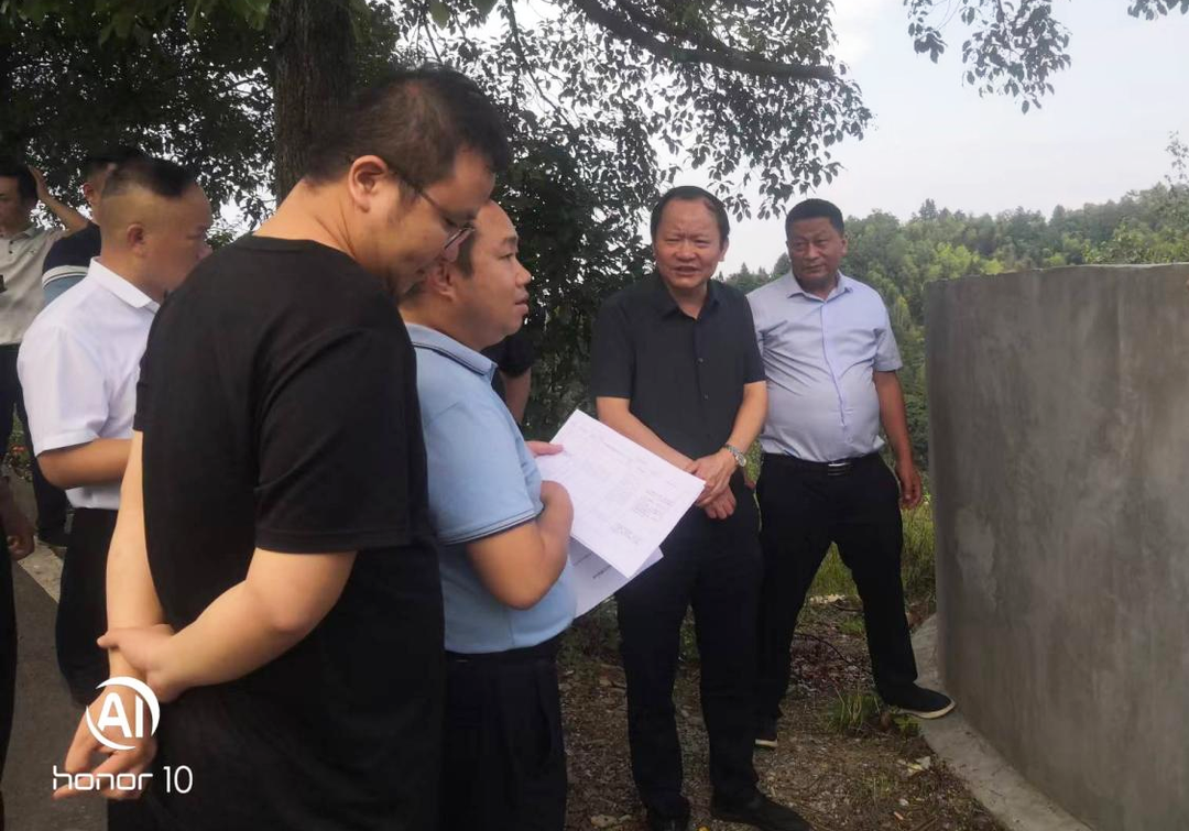劉曉明：強化源頭治理 全力保障森林防火安全