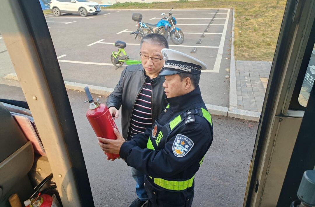 全力護(hù)航，洪江區(qū)開啟校車秋冬季安全模式