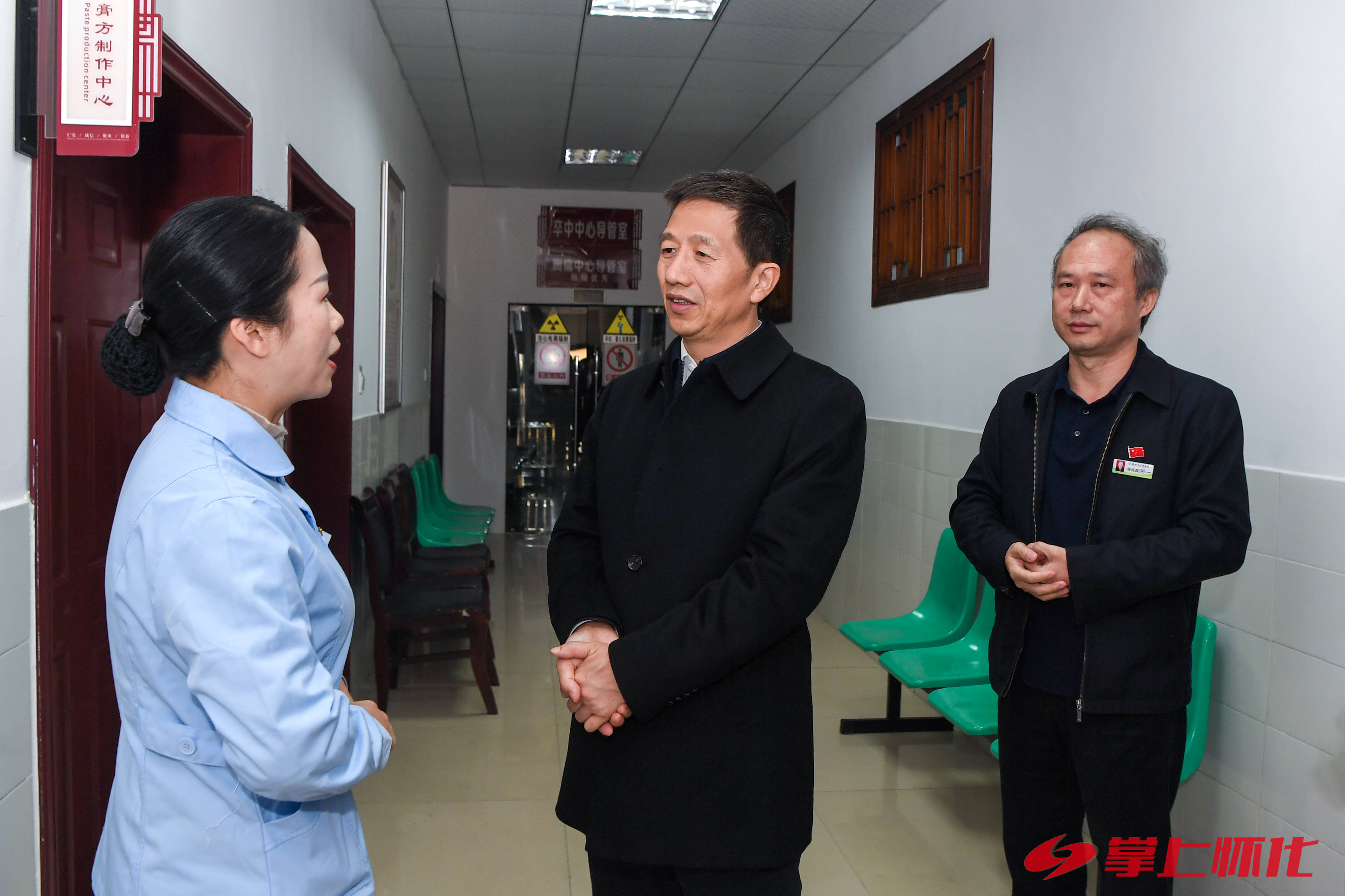 許忠建專題研究區(qū)域醫(yī)療中心建設(shè)時強(qiáng)調(diào) 著力提升醫(yī)療服務(wù)能力水平 加快推進(jìn)區(qū)域醫(yī)療中心建設(shè)
