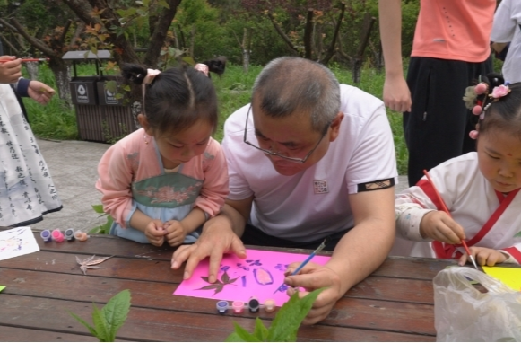 讓孩子感受閱讀的快樂！