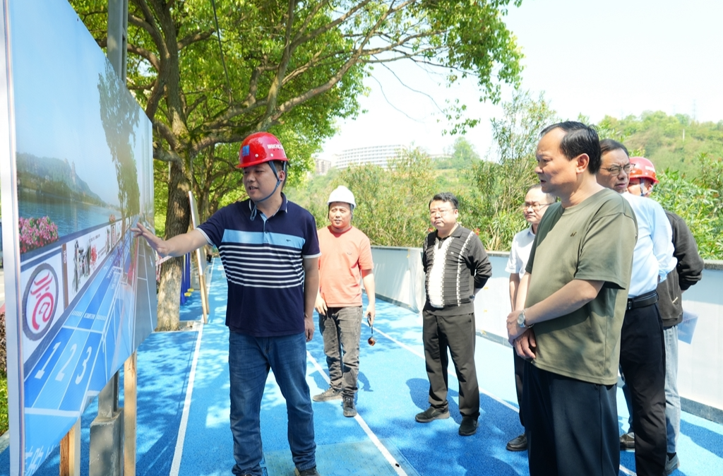 刘晓明：抓紧抓实水利项目建设 全面筑牢防汛减灾安全防线