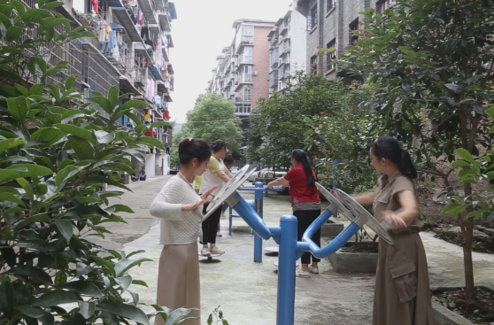 黨建引領(lǐng)辦實(shí)事 小區(qū)舊貌換新顏
