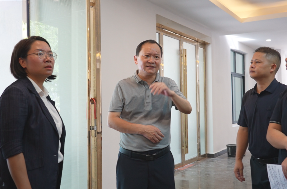 劉曉明：精心設(shè)計(jì)打磨 全面展現(xiàn)洪江區(qū)特色魅力