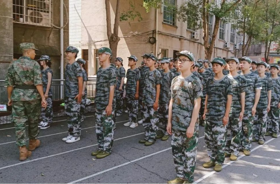 青春鑄軍魂 再起新征程