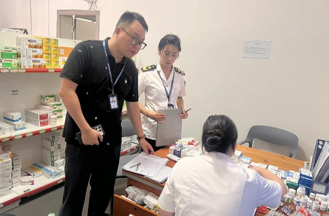 為了守好這條底線，他們開展專項督查