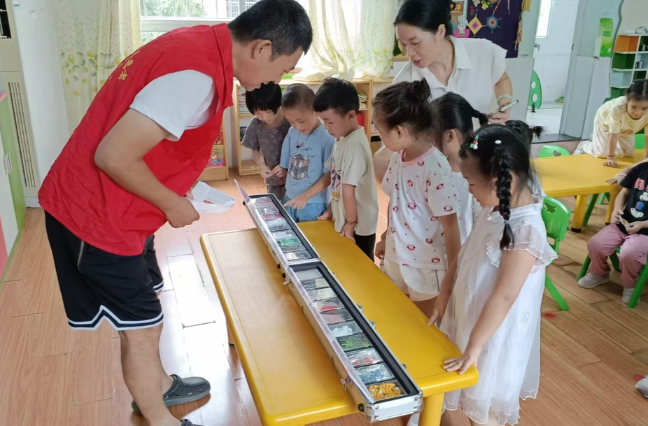 幼兒園里的禁毒課，為成長(zhǎng)護(hù)航