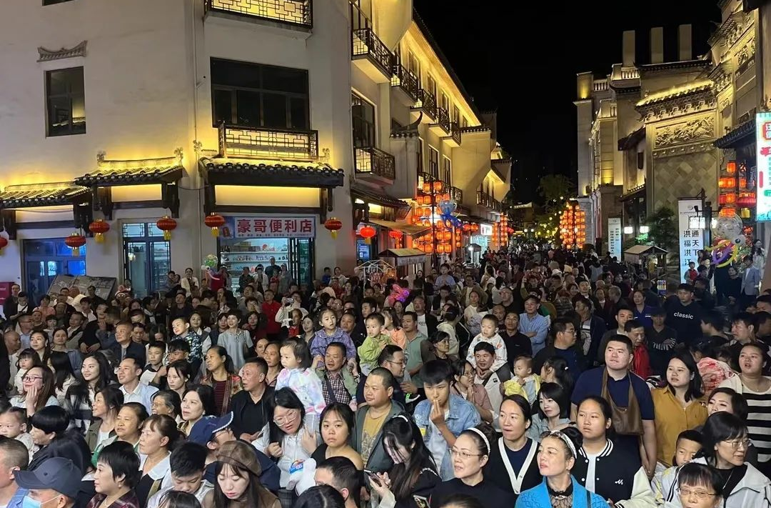 “明清體驗游+懷舊工業(yè)風” 來洪江區(qū)盡享“時光穿越”之旅
