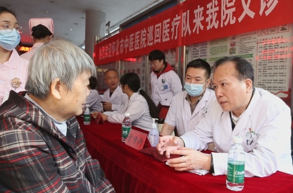 巡回醫(yī)療隊義診活動來啦！
