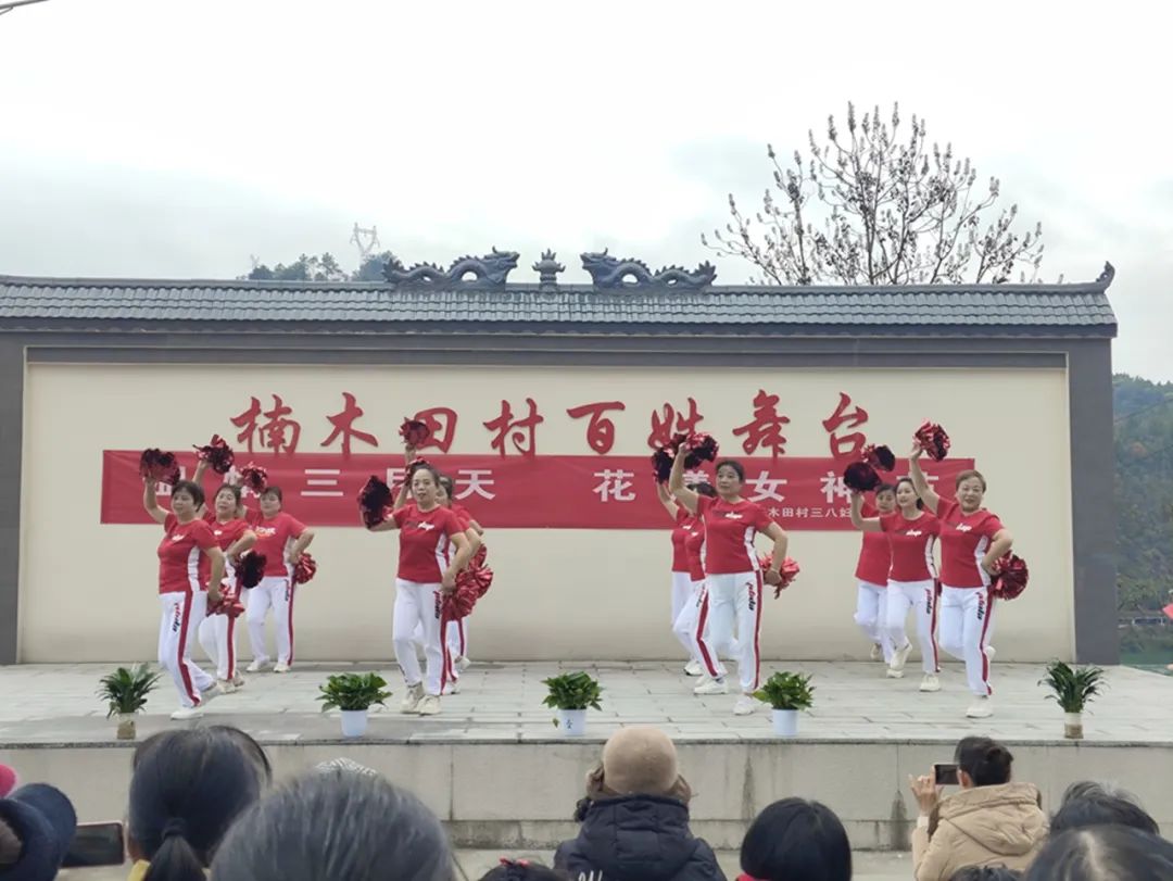真熱鬧！我們的節(jié)日這樣過→