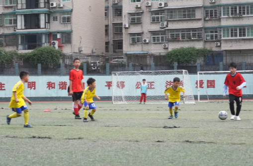 奔跑吧， 少年！