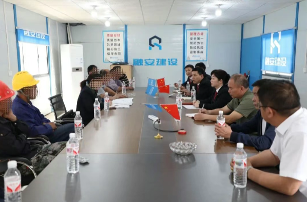 “法官＋人大代表”|協(xié)同化解，讓民工吃上定“薪”丸
