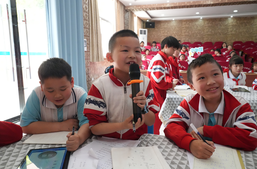 快樂與數(shù)學(xué)同行 智慧隨思維生長