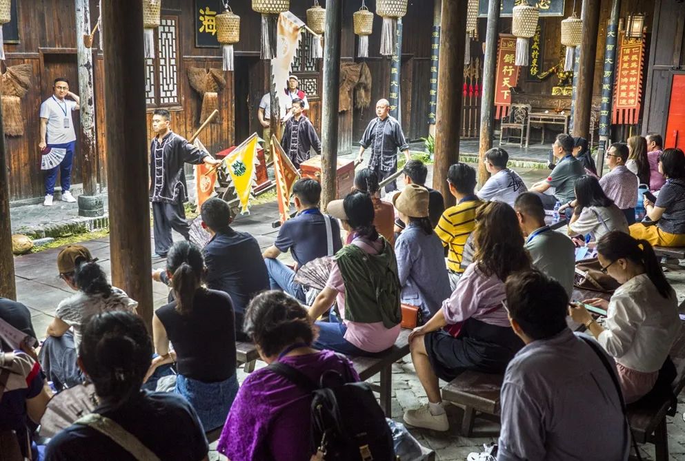 洪江古商城迎來(lái)全國(guó)旅行商，千年商都魅力盡顯