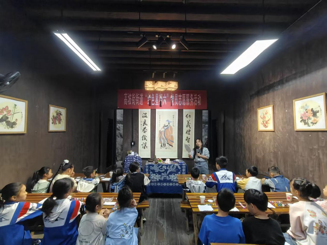 與“扇”有約 別樣童“畫(huà)”