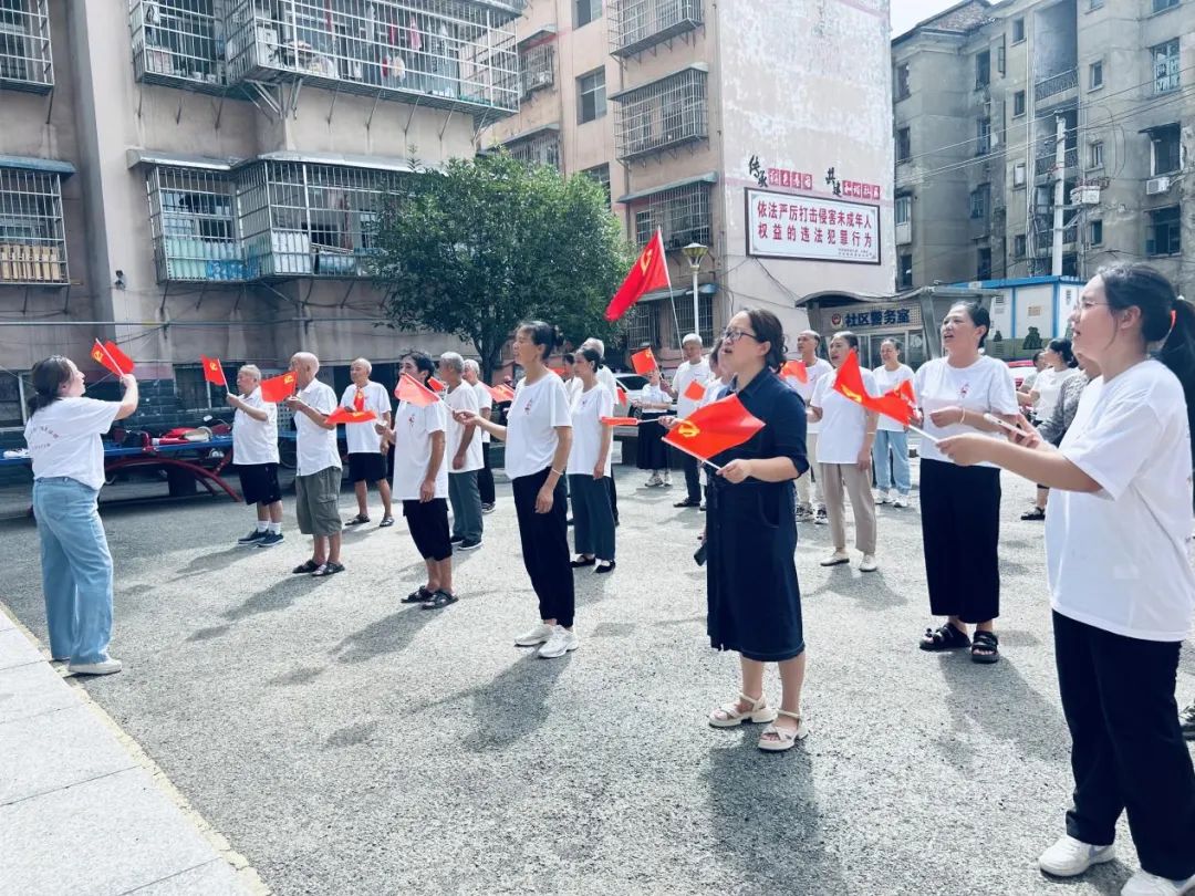 傳承紅色基因 凝聚奮進(jìn)力量