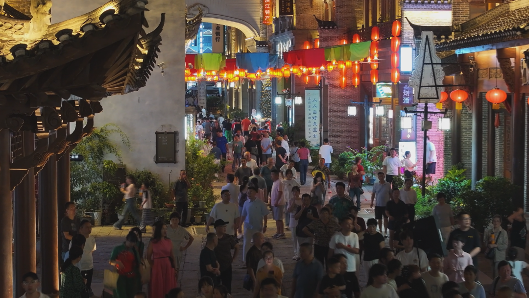 双节旅游升温 民宿“国庆档”火爆出圈