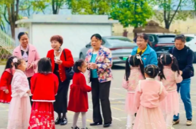 巧手制暖茶，寒日传温情