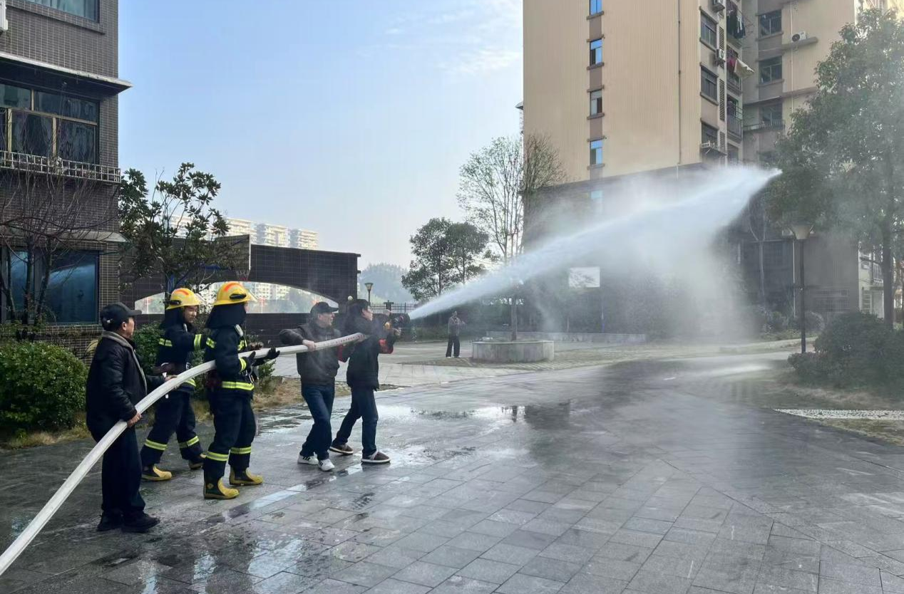 多部门联动，筑牢高层建筑“防火墙”