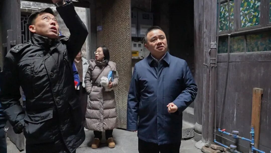 羅欣督導(dǎo)防范低溫雨雪冰凍災(zāi)害工作