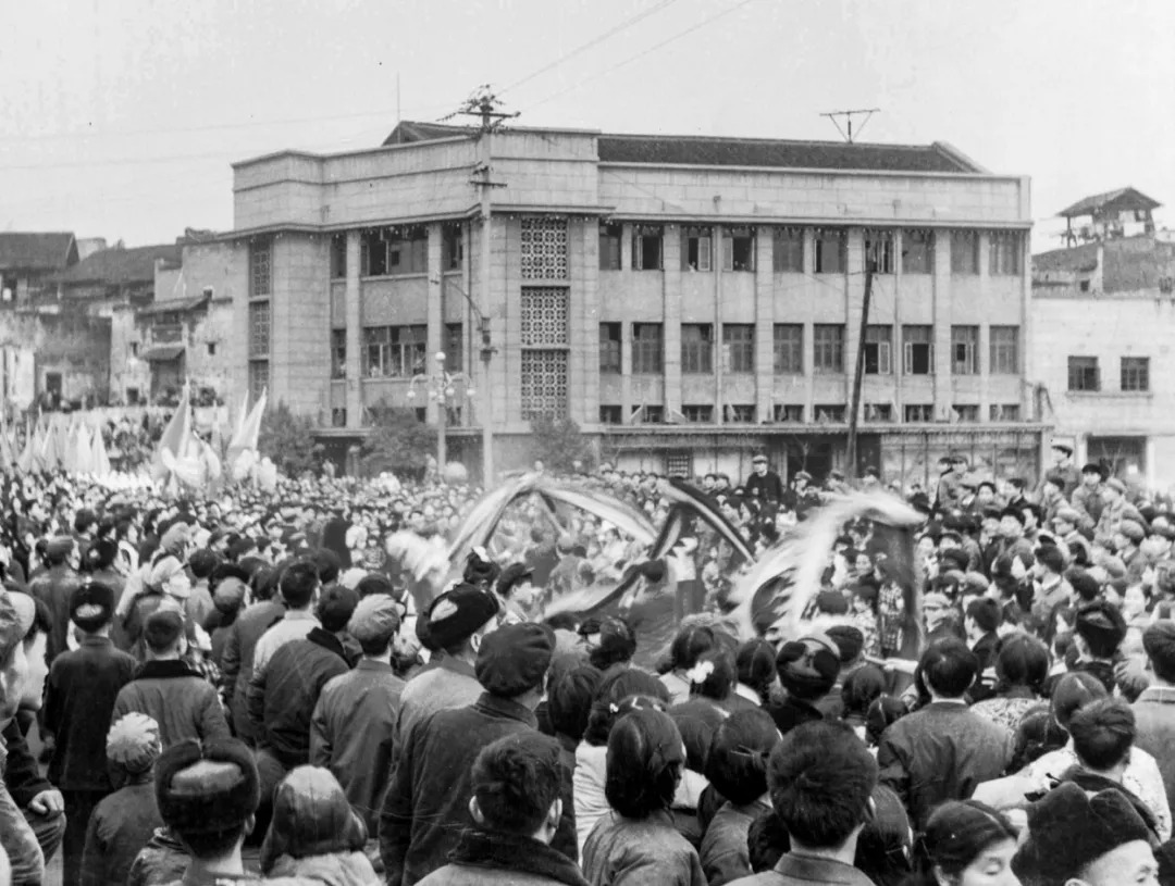 跨越半個(gè)世紀(jì)的年味：從1974到2026，洪江人的春節(jié)這樣過(guò)