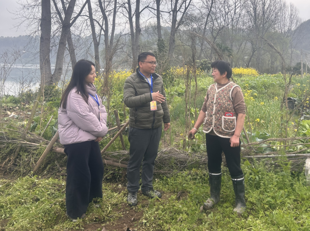 春耕一线监督忙  不误农时不负春